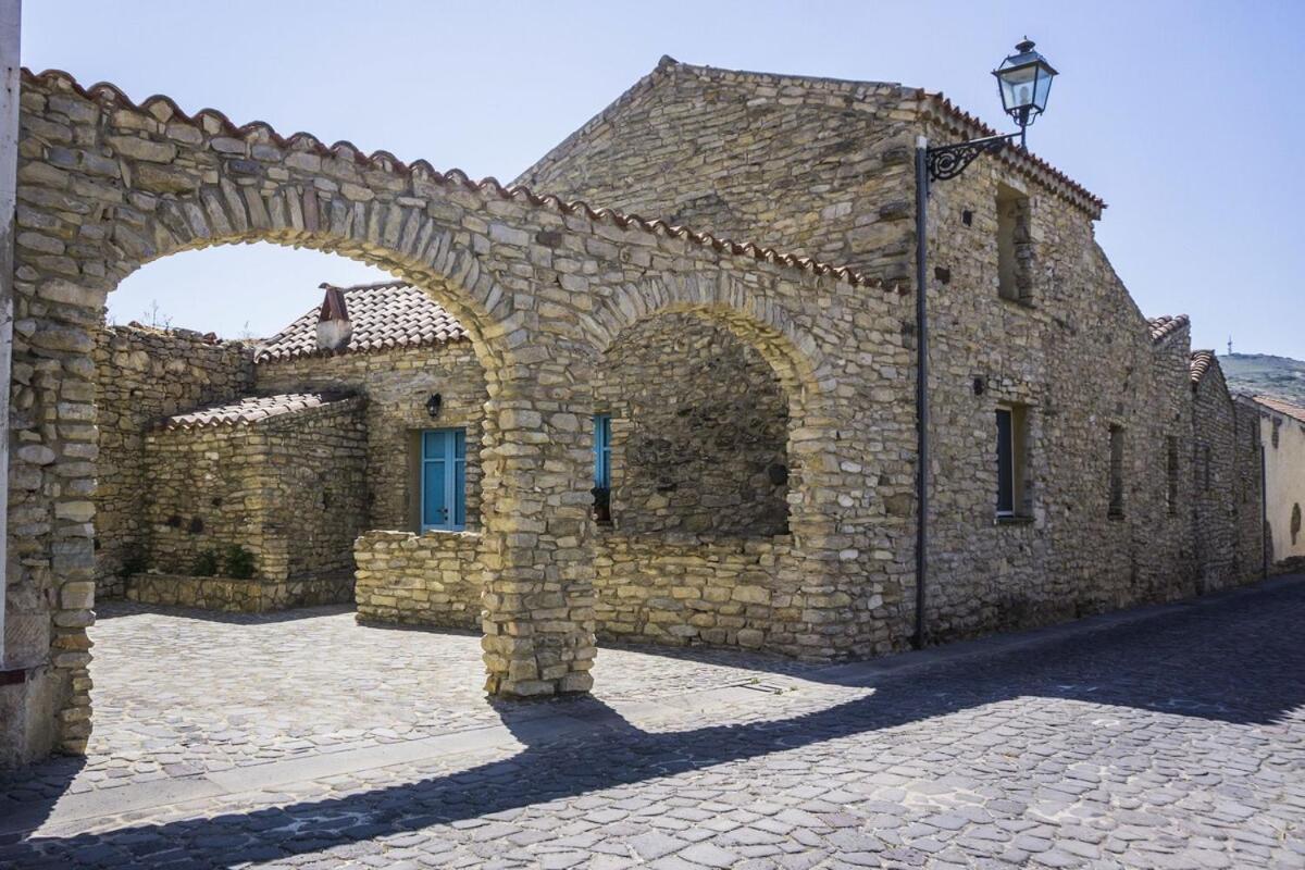 Albergo Diffuso Il Mandorlo Baressa Exterior foto